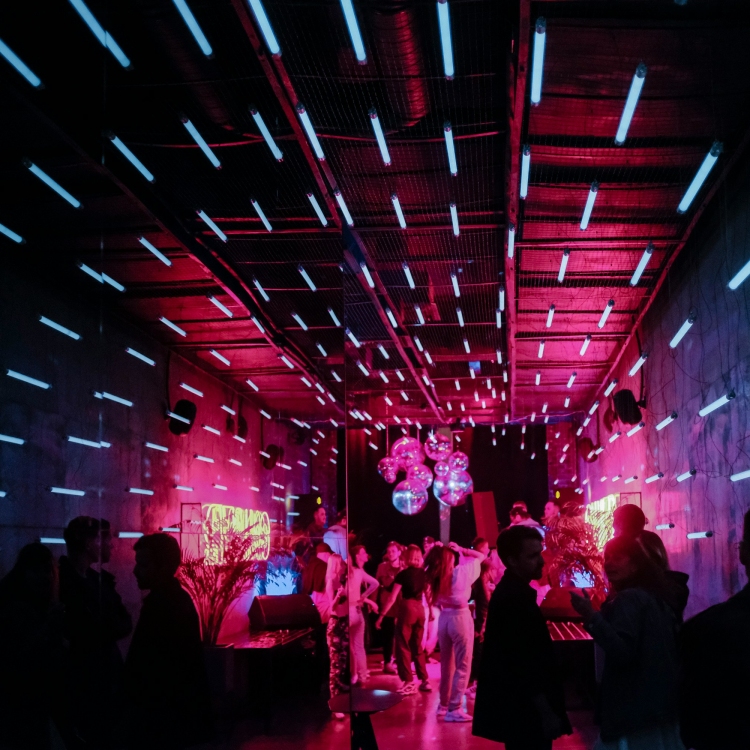 Club's dance