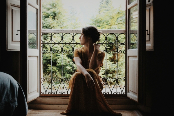 Woman sitting on the floor